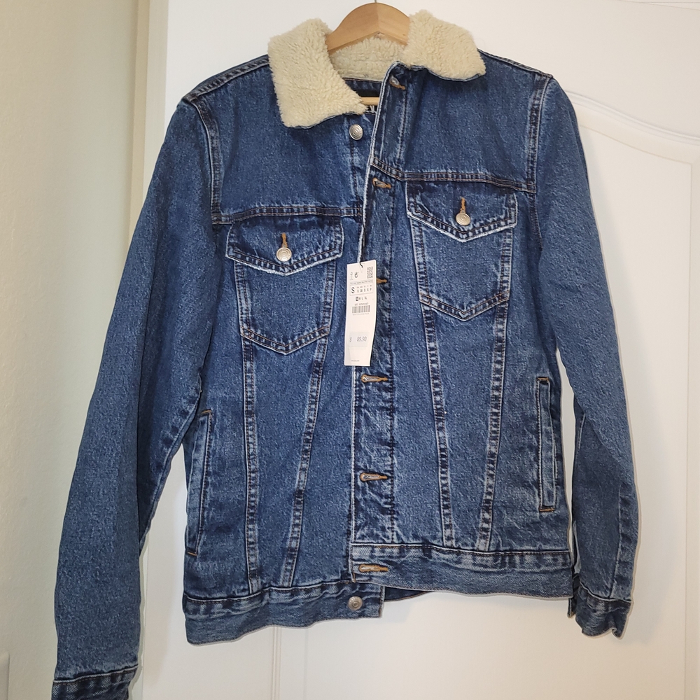 Zara Blue Denim Jacket with Cream Collar
